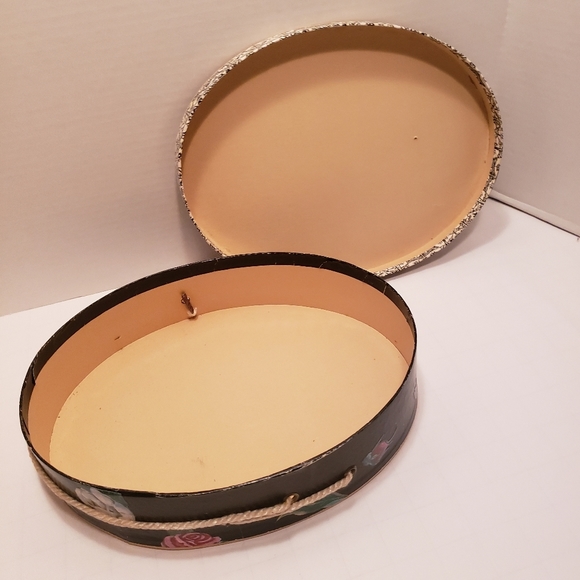 Decoupaged Upcycled Vintage Oval Box , Black with Roses - Picture 4 of 12